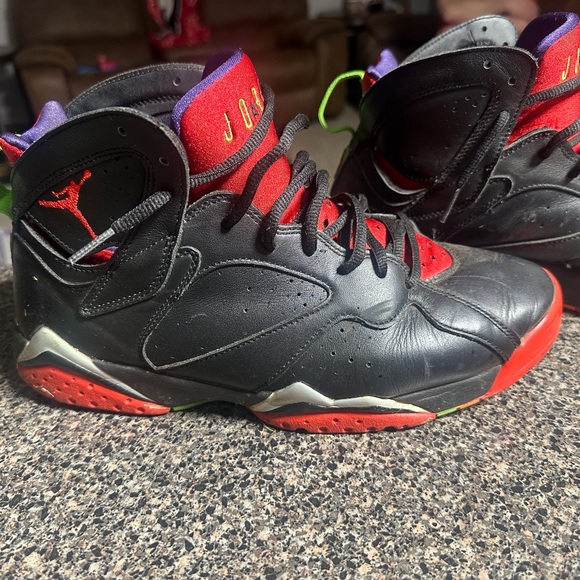 Jordan Athletic Shoes Black Red main image 4